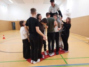 Kompetenzspiele in der Turnhalle am OSZ Lauchhammer